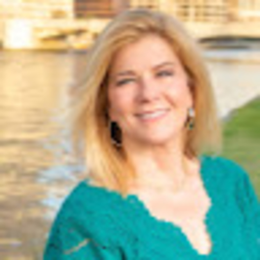 Meet your Posher, Deanna